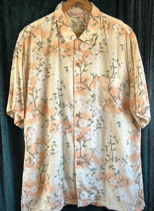 Vintage 80s pale peach Japanese inspired Hawaiian shirt sz L/XL