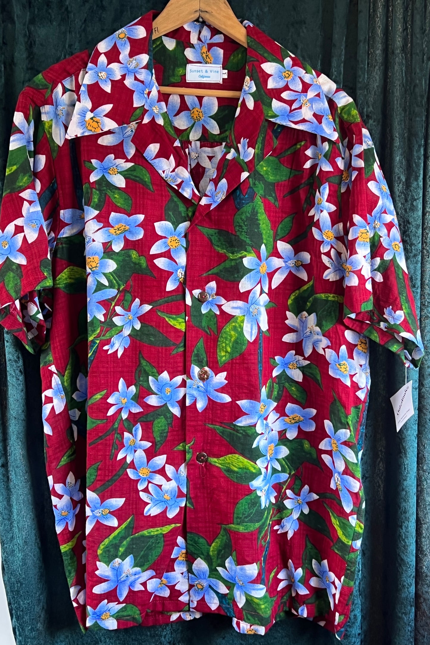Vintage 1950s repro Hawaiian shirt dark red cotton rockabilly festival tiki