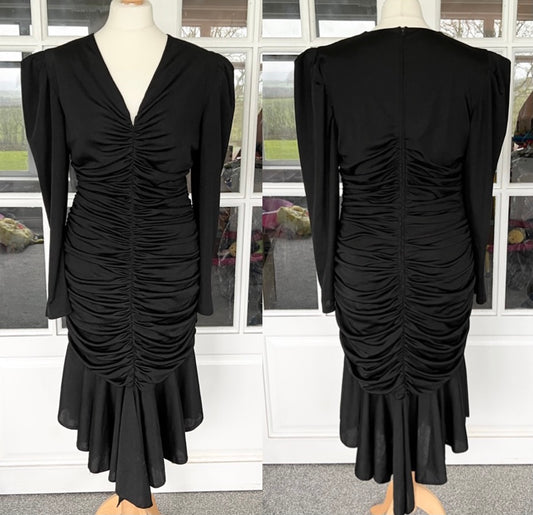 Classic Vintage 1980s black ruched wiggle dress asymmetric hem power shoulders M/L