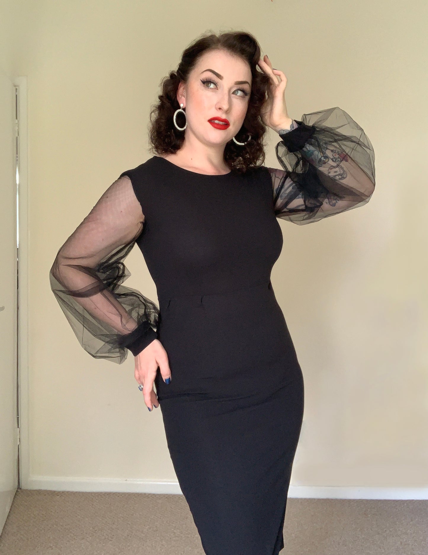 Jessica tulle bishop sleeves Vintage style black cocktail dress
