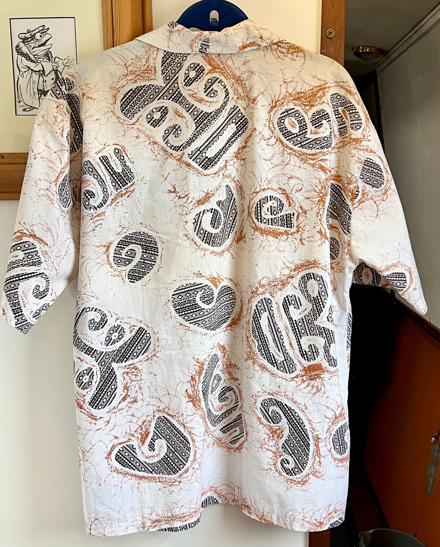 Vintage 1960s Hawaiian shirt M/L brown white