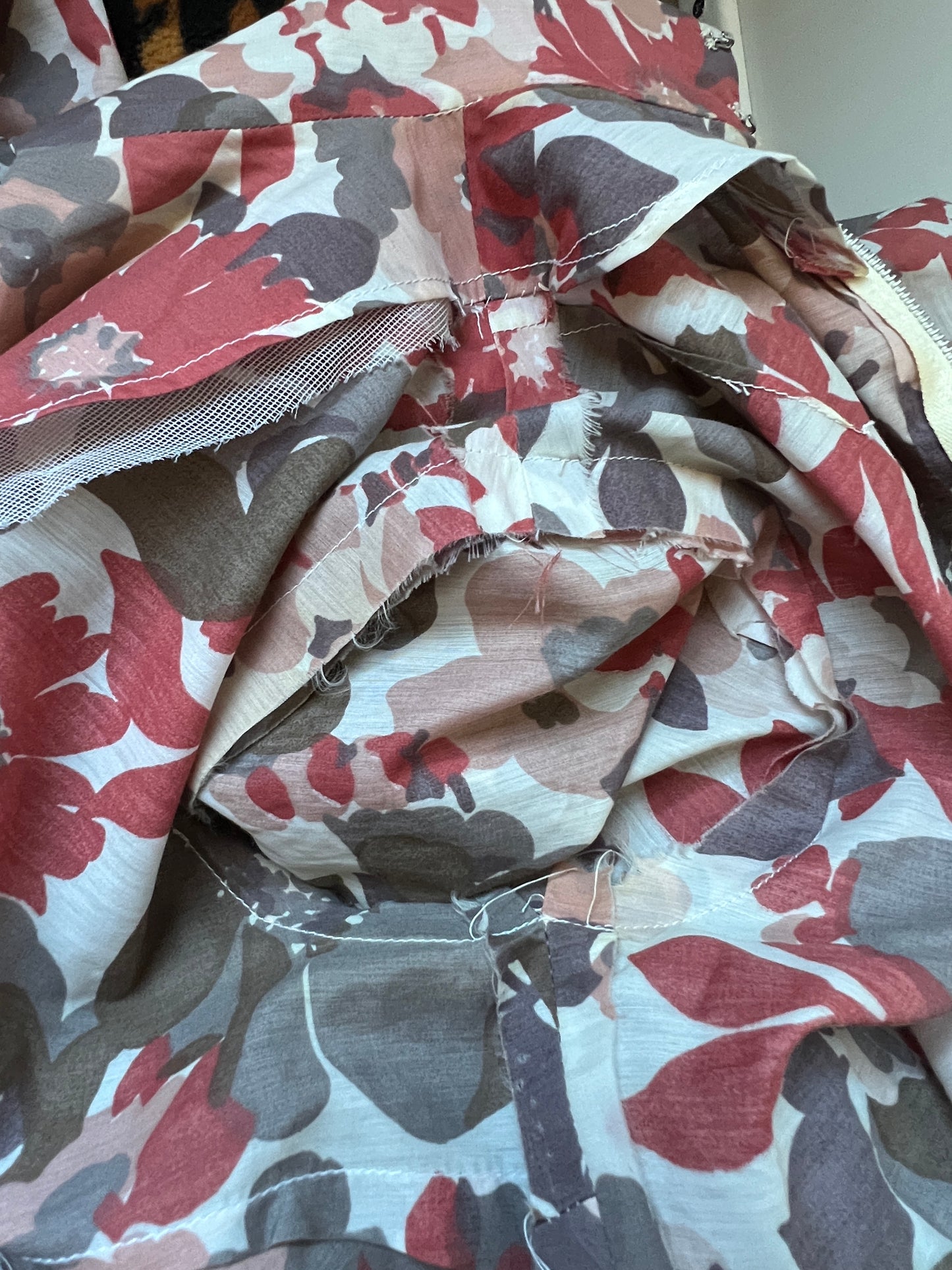 Vintage 1970s floral prairie maxi dress long sleeves matching belt S/M